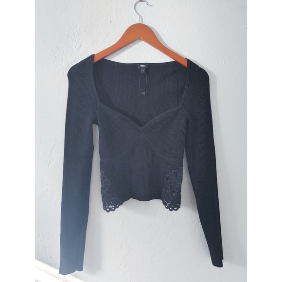 Express sweater - Picture 3 of 9